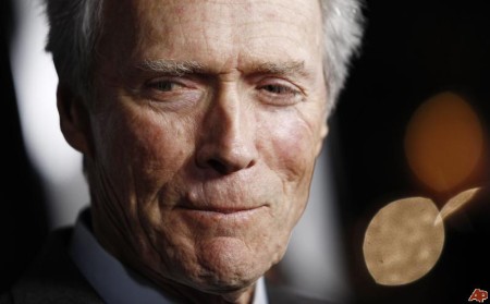 clint-eastwood-2009-12-4-1-12-58 clint-eastwood-2009-12-4-1-12-58