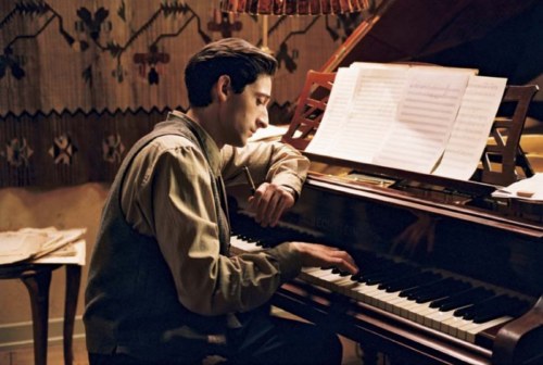 adrien-brody-e-wladyslaw-szpilman-nel-film-il-pianista-di-roman-polanski-119743 adrien-brody-e-wladyslaw-szpilman-nel-film-il-pianista-di-roman-polanski-119743