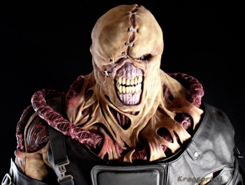 resident evil merchandise (31) resident evil merchandise (31)