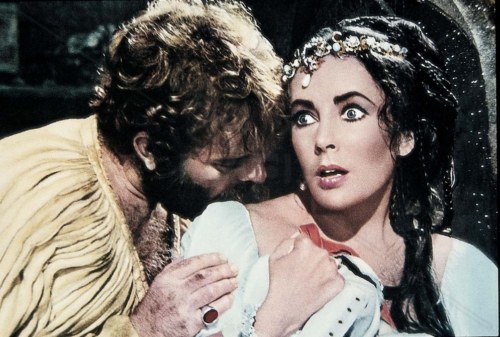 elizabeth taylor 10 film per celebrarla (3)