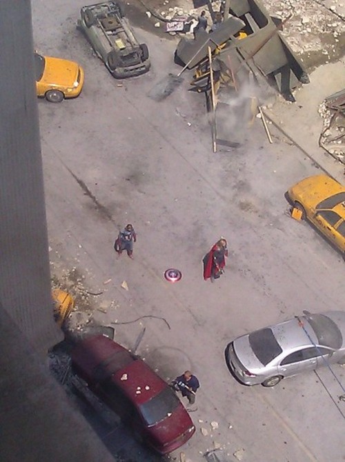 I Vendicatori, foto e 3 video dal set con Thor e Captain America (2)