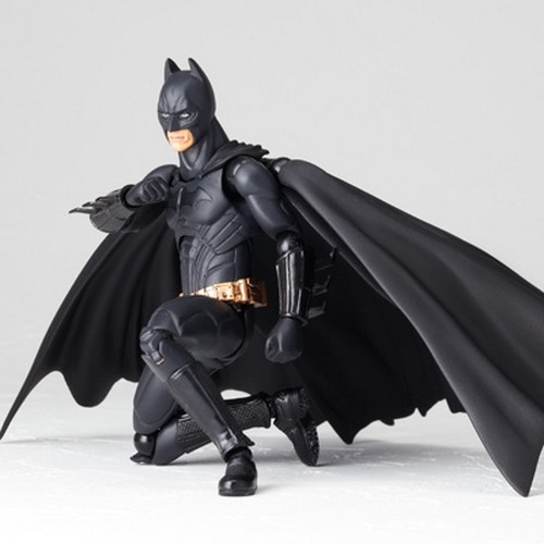 The Dark Knight, l'action figure giapponese (4)