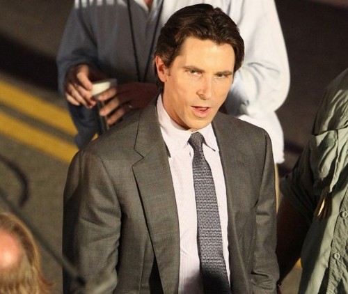 The Dark Knight Rises, foto dal set con Christian Bale e Anne Hathaway (4)