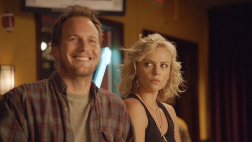 Young Adult, immagini con Charlize Theron (12)