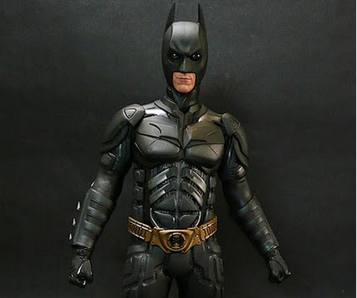 The Dark Knight, action figure di Batman con sonar (26)
