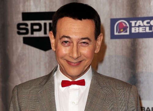 Elizabeth Banks e Paul Reubens in Frank or Francis