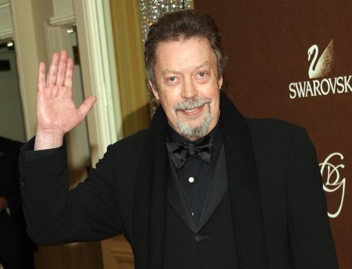 Martin Freeman e Tim Curry nel film d'animazione Saving Santa (2)