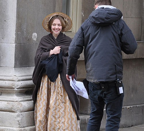 Les Miserables, foto dal set con Amanda Seyfried (2)