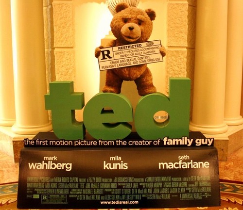 Ted, CinemaCon 2012 stand della commedia con Mark Wahlberg (2)
