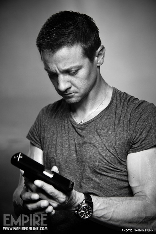 The Bourne Legacy nuove immagini, due cover di Empire e notizie sul sequel (4)