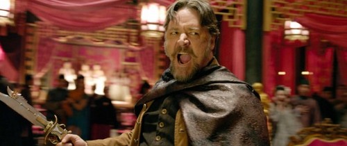 The Man with the Iron Fists primo red band trailer, poster e immagini (3)