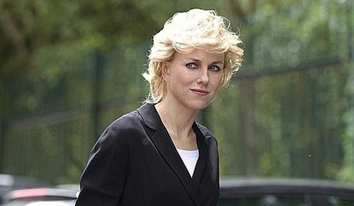 Diana, prima immagine ufficiale per Caught in Flight (2)