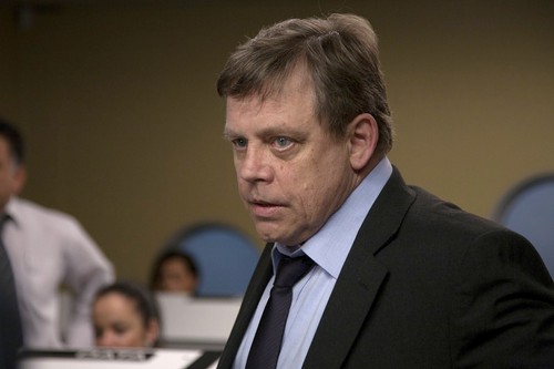 Airborne, prima clip del thriller con Mark Hamill (2)