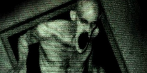 ESP - Fenomeni Paranormali 2, primo trailer e nuovo poster (2)