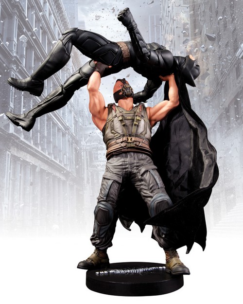 Il cavaliere oscuro Il ritorno, nuova statua Batman vs Bane