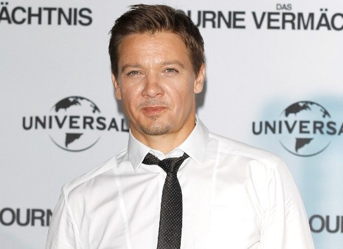 Christian Bale, Bradley Cooper, Jeremy Renner e Amy Adams nel nuovo film di David O. Russell (2)