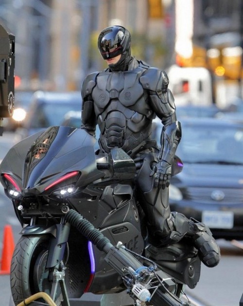 The Wolverine, Old Boy, Robocop, Red 2 foto dal set (19)