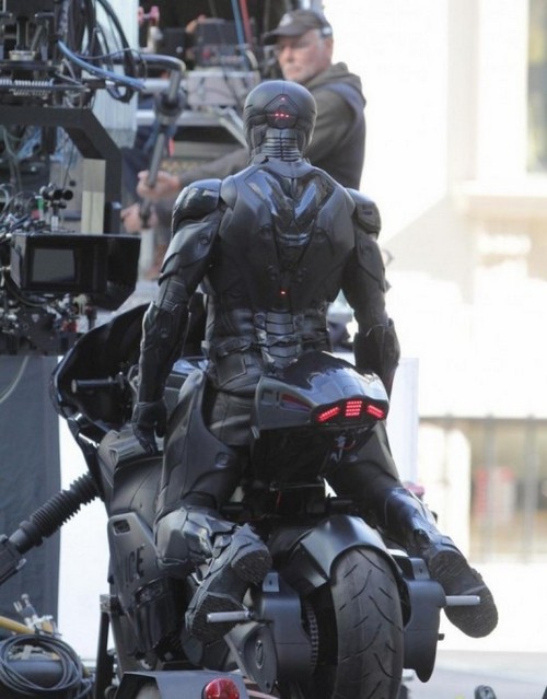 The Wolverine, Old Boy, Robocop, Red 2 foto dal set (20)