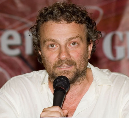 Genitori & Figli – Agitare bene prima dell’uso, lunedì iniziano le riprese