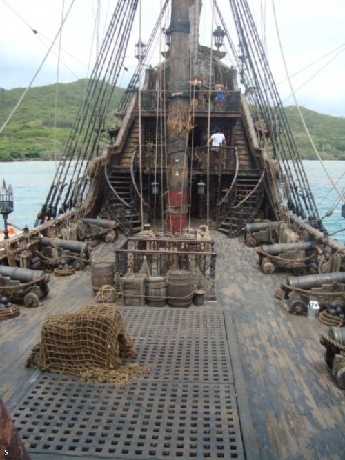 Pirati dei Caraibi 4, foto e video dal set
