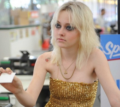 Olivia Wilde in I’m mortal; Katherine Heigl in Outlander e Dakota Fanning in Now is Good?