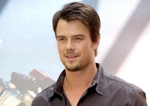 Josh Duhamel in New Year’s Eve, Benjamin Walker sarà Abramo Lincoln, Juliette Lewis in Foreverland, Saoirse Ronan in The Hobbit, Judi Dench in Bond 23?