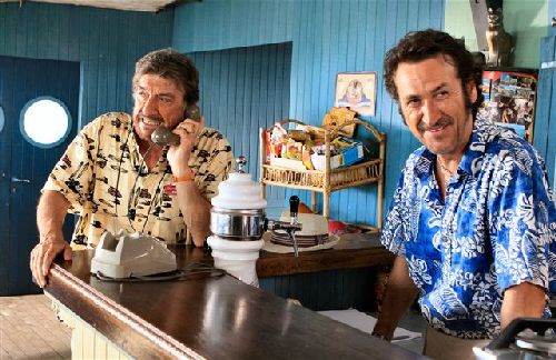 Tutti al mare, sinossi e foto del film di Marco Cerami