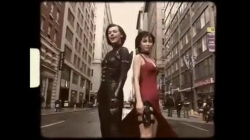 Resident Evil 5, video dal set con Alice e Ada Wong
