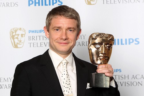 Martin Freeman e Tim Curry nel film d’animazione Saving Santa
