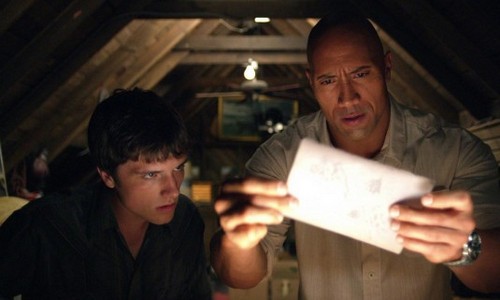 Viaggio nell’isola misteriosa, 10 immagini con Dwayne Johnson