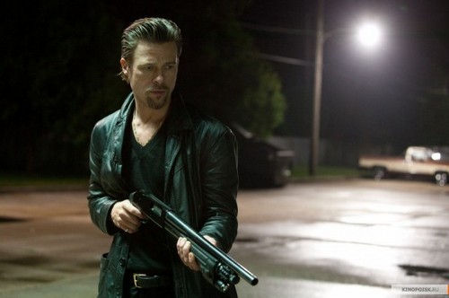 Cogan’s Trade, nuove immagini con Brad Pitt