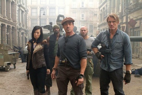 I Mercenari 2, Il dittatore, Neighborhood Watch, Magic Mike, Ribelle – The Brave, Le 5 leggende: nuove immagini