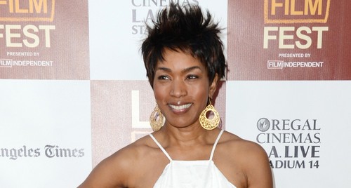 Angela Bassett in Olympus has Fallen, Derek Luke in Baggage Claim, Robert Baker e Brian Howe in Devil’s Knot, Will Poulter in We’re The Millers, Andy Lau abbandona Iron Man 3