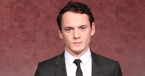 Anton Yelchin in Only Lovers Left Alive, Alfre Woodard in Twelve Years a Slave, Alessandro Nivola in Devil’s Knot, Ian McShane in Cuban Fury, Stephen Colbert e Allison Janney per il cartoon Mr. Peabody and Sherman