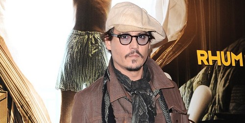Johnny Depp in Grand Budapest Hotel, Dwayne Johnson conferma trattative per Lobo, Anthony Mackie sarà Falcon in Captain America 2