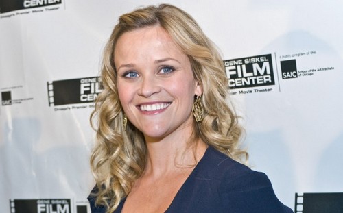Reese Witheerspoon produrrà l’adattamento del libro Gone Girl, Neal H. Moritz una versione comedy de La bella addormentata