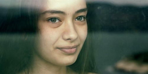 Venezia 2012, Araf – Somewhere in Between: trailer, poster e 3 clip del film di Yesim Ustaoglu