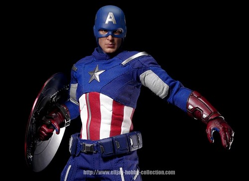 The Avengers, Captain America: pioggia di immagini dell’action figure ufficiale