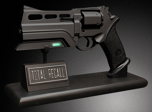 Total Recall – Atto di forza, replica della pistola di Colin Farrell