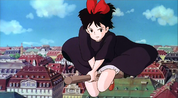Kiki – Consegne a domicilio al cinema da domani: due clip esclusive