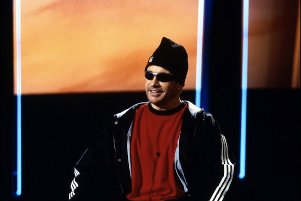 La partita dell’amore, Triage, Immagina che, Rambo, Le nuove comiche, Matrimonio in vista, Bulworth, stasera in tv