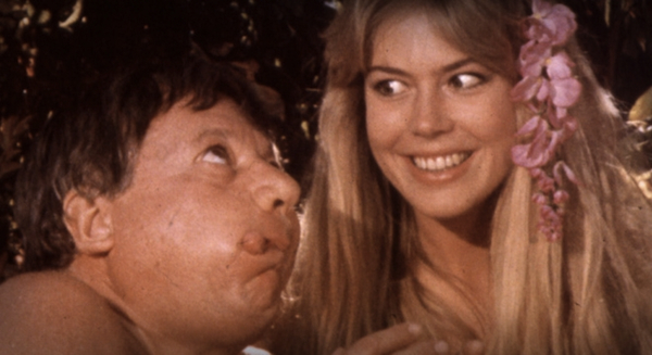 La fontana dell’amore, La foresta dei pugnali volanti, Le pagine della nostra vita, Questo piccolo grande amore, Superfantozzi, La leggenda di Bagger Vance, American Pie-Il matrimonio, stasera in tv