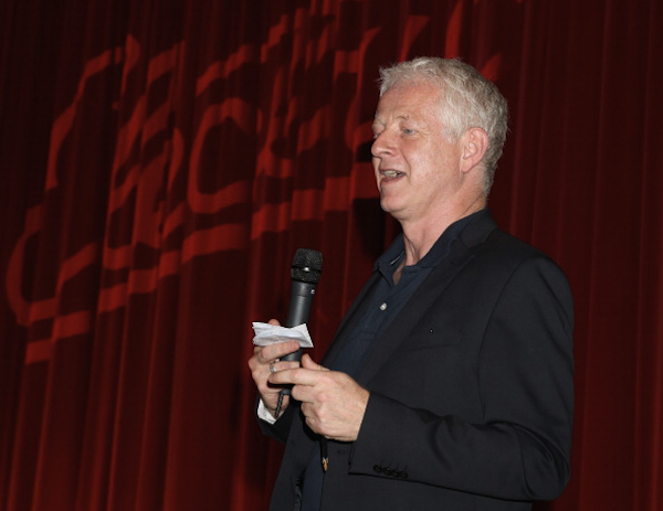 L’omaggio a Richard Curtis: da Notting Hill a Questione di Tempo
