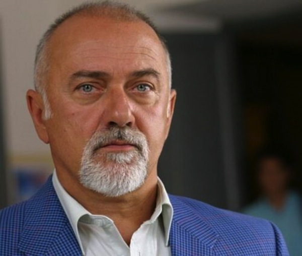 Addio a Giorgio Faletti, artista poliedrico